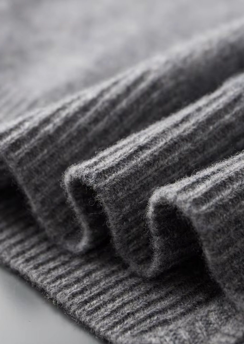 PURE EXTRA-FINE MERINO WOOL TWO TONE SET