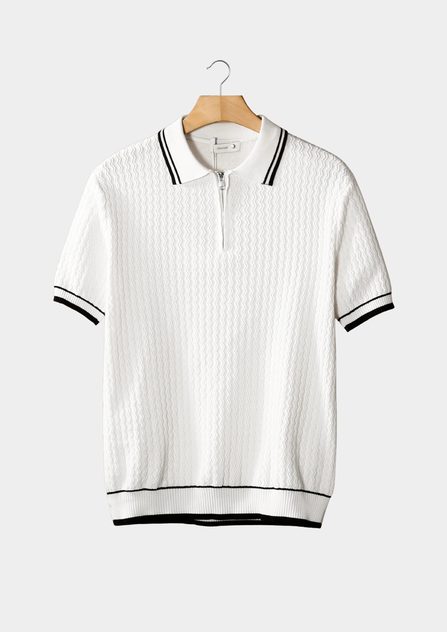 WHITE WAVY TEXTURED ZIPPER POLO
